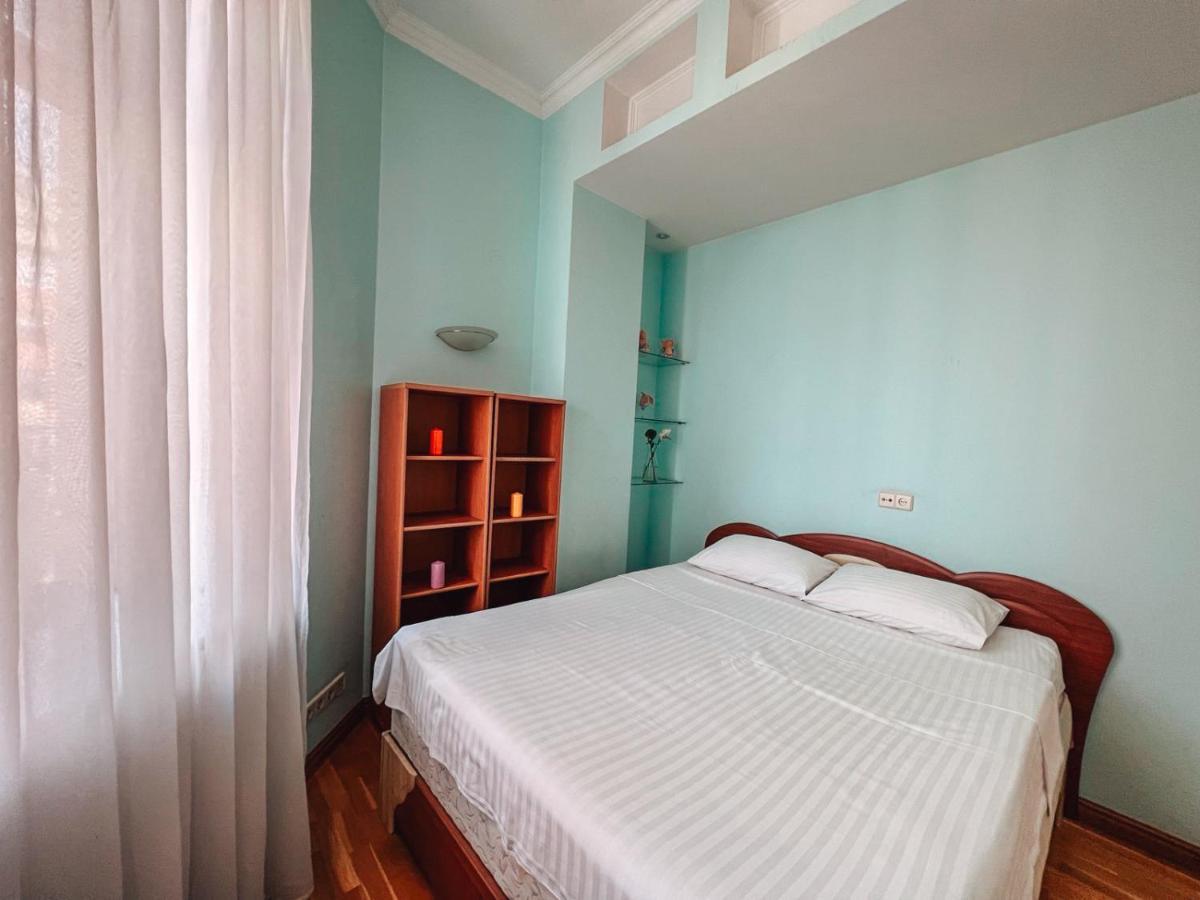 Apartments Rentals Ukraine On Kreshchatik 키예프 외부 사진