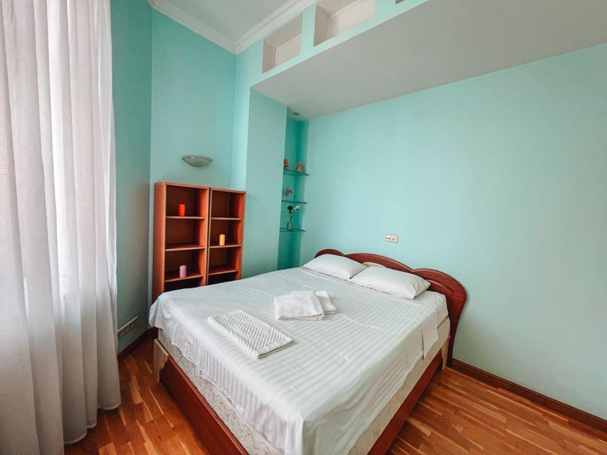 Apartments Rentals Ukraine On Kreshchatik 키예프 외부 사진