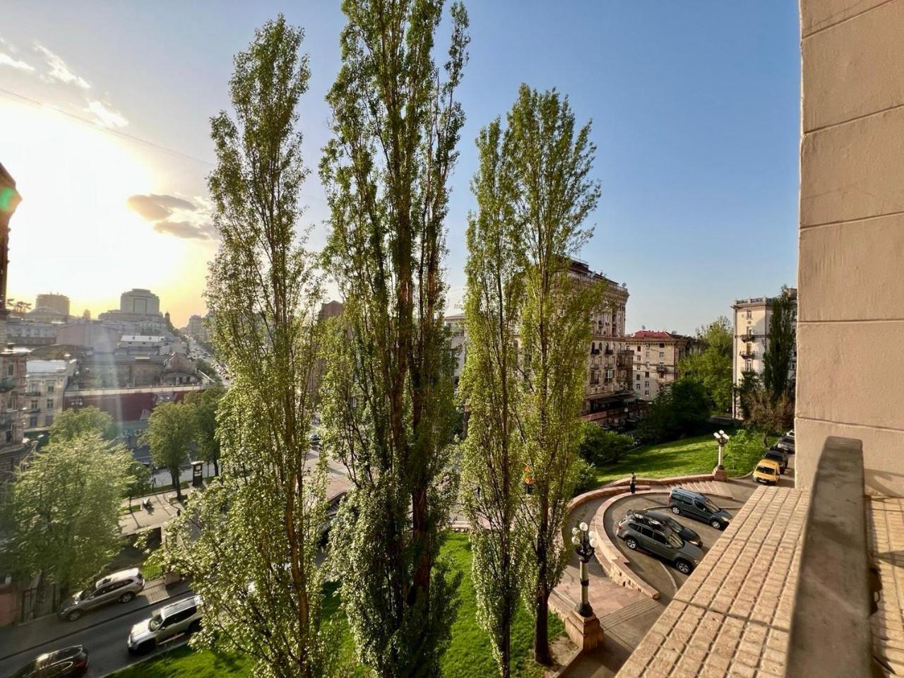 Apartments Rentals Ukraine On Kreshchatik 키예프 외부 사진