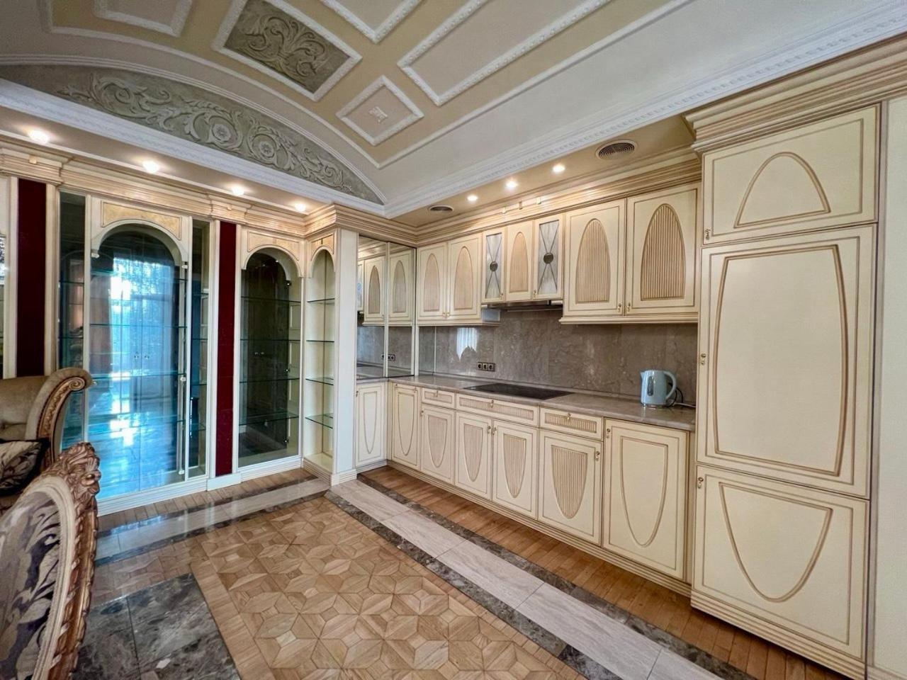 Apartments Rentals Ukraine On Kreshchatik 키예프 외부 사진