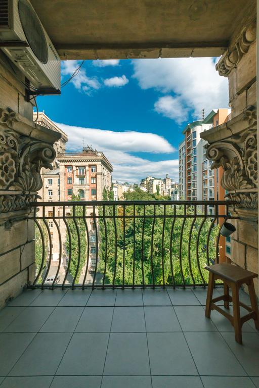 Apartments Rentals Ukraine On Kreshchatik 키예프 외부 사진